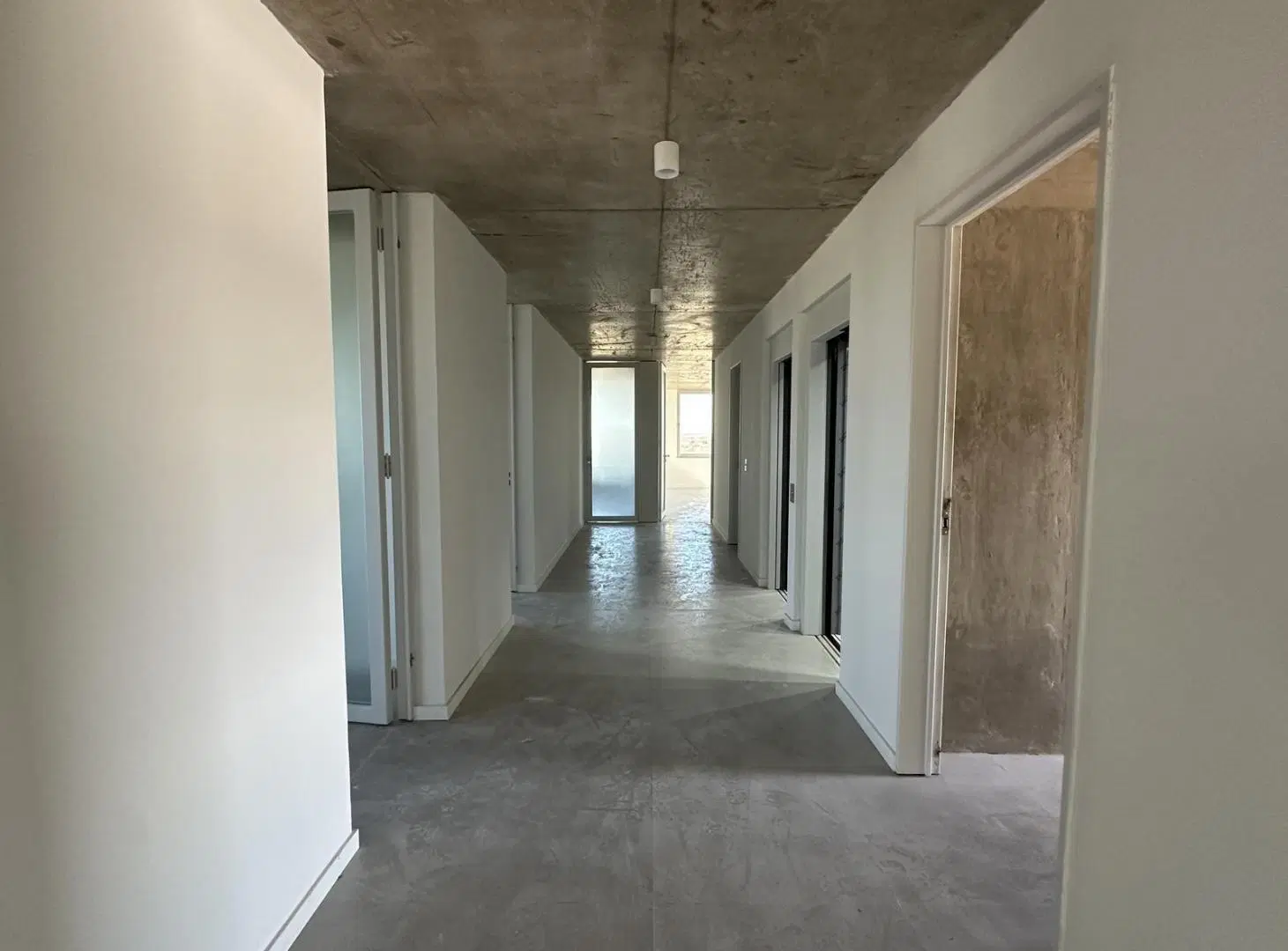 Alquiler oficina piso exclusivo 210m2 1