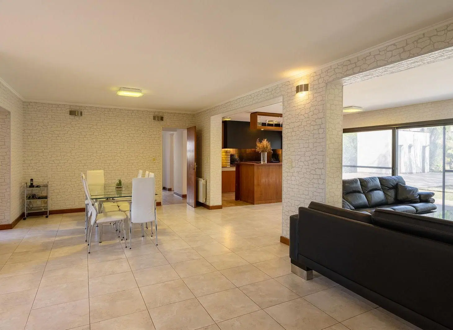 venta casa San Marino Funes Hills 2 lotes 4