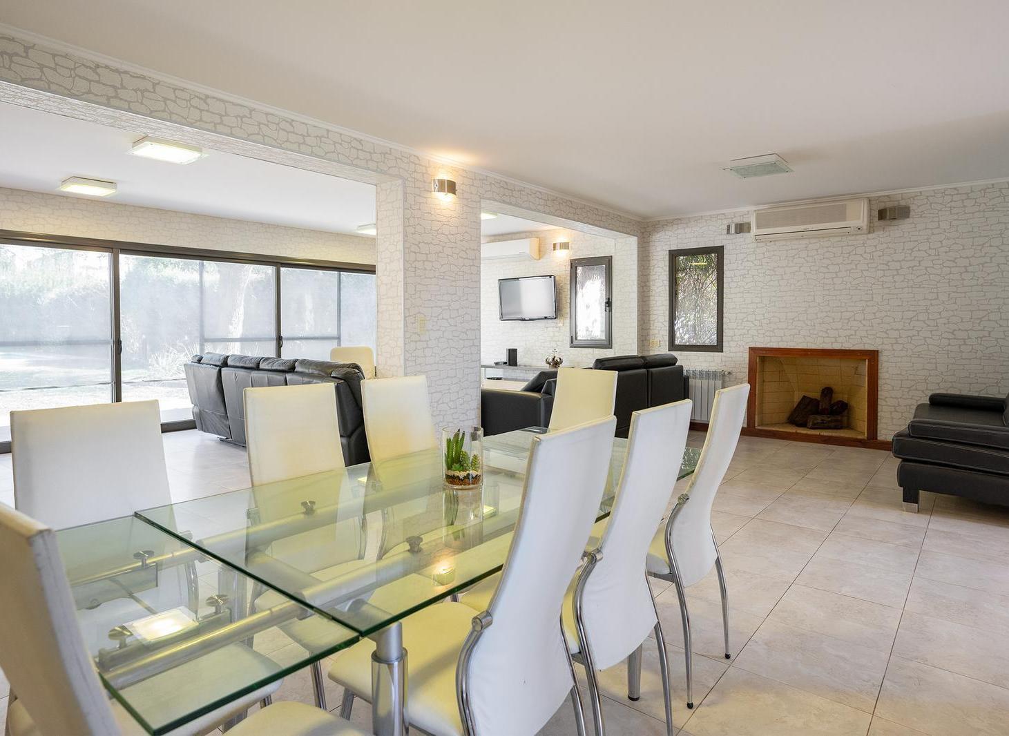 Foto de venta casa San Marino Funes Hills 2 lotes, imagen 5