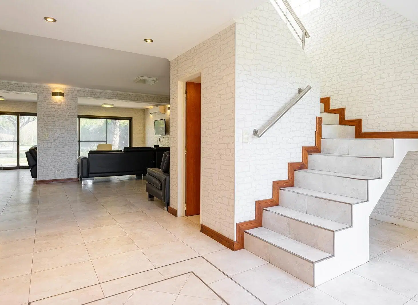 venta casa San Marino Funes Hills 2 lotes 8