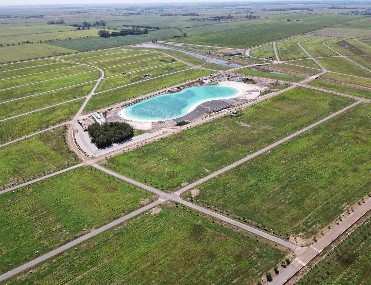 Foto de Venta terreno vida lagoon funes excelente ubicación frente sur, imagen 1