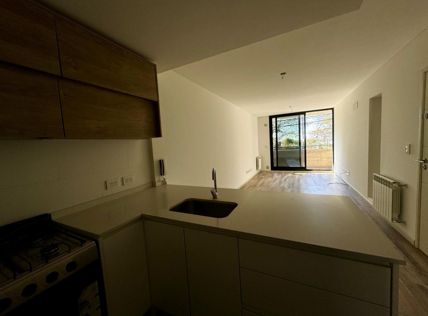 Foto de Alquiler departamento un dormitorio balcon alberdi, imagen 4