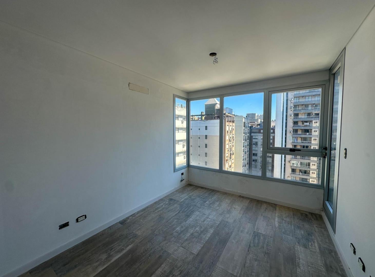 Foto de Venta Departamento dos dormitorios torre cardon rosario, imagen 4