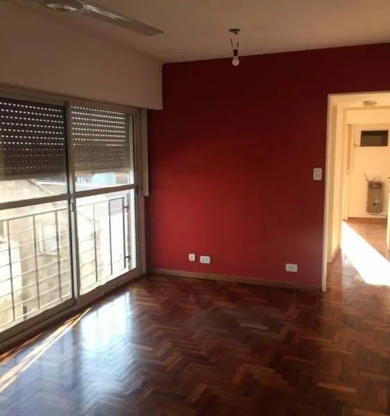 Excelente 3 ambientes Muy Luminoso con Balcon y Baulera 3