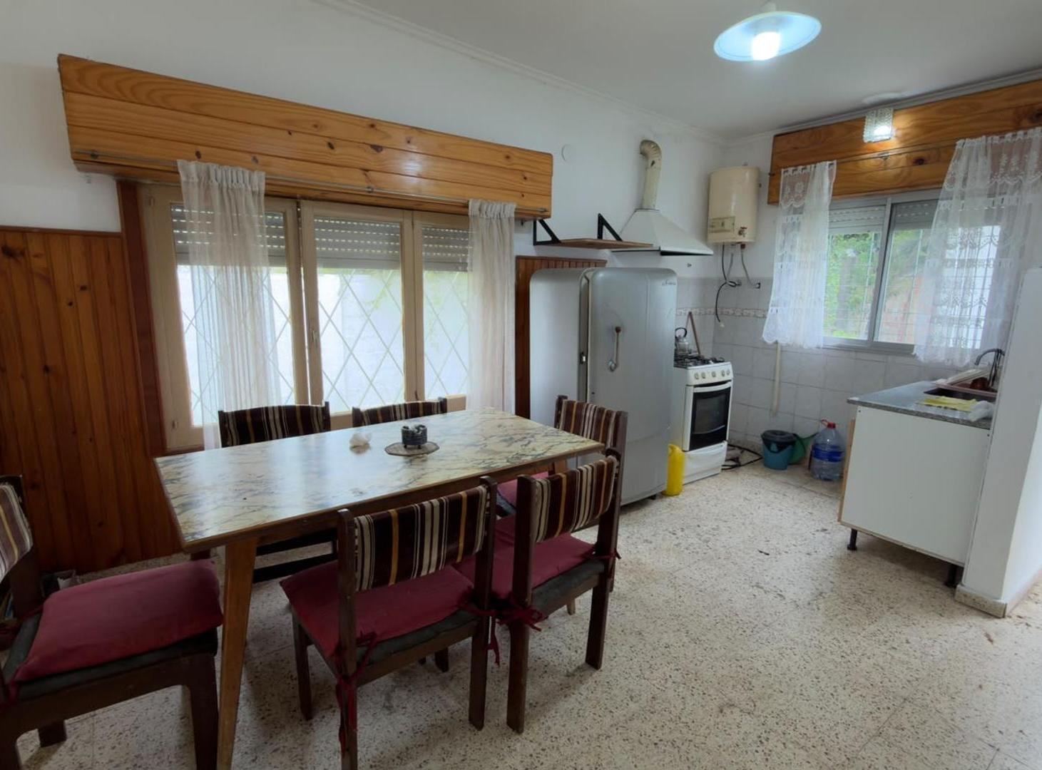 Foto de OPORTUNIDAD! CHALET 3 AMB + DPTO 2 AMB, imagen 5