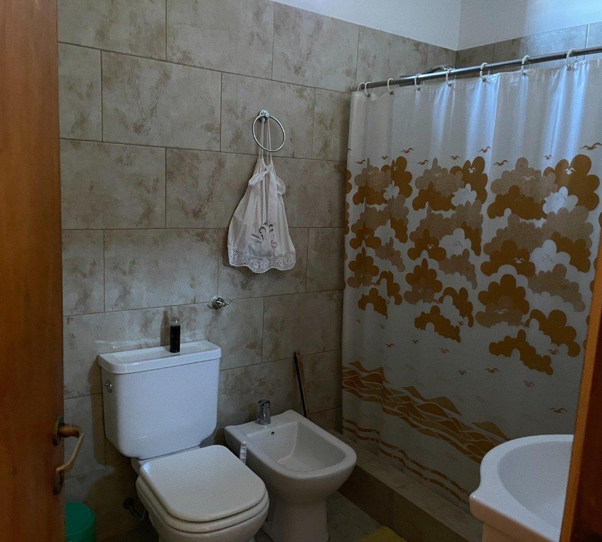 Casa Tres Dorm. 2