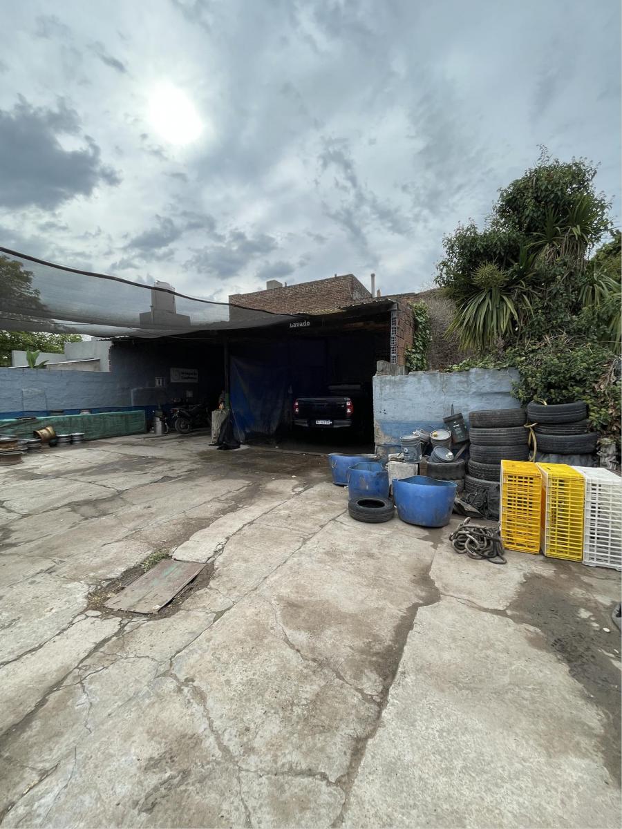 Taller, Galpon Lavadero Gomeria Sobre Av 75 Entre 68 y 70 1
