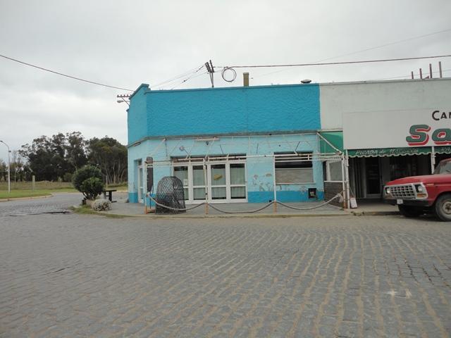 Local en El Puerto de Necochea Av 10 y Av 59 2