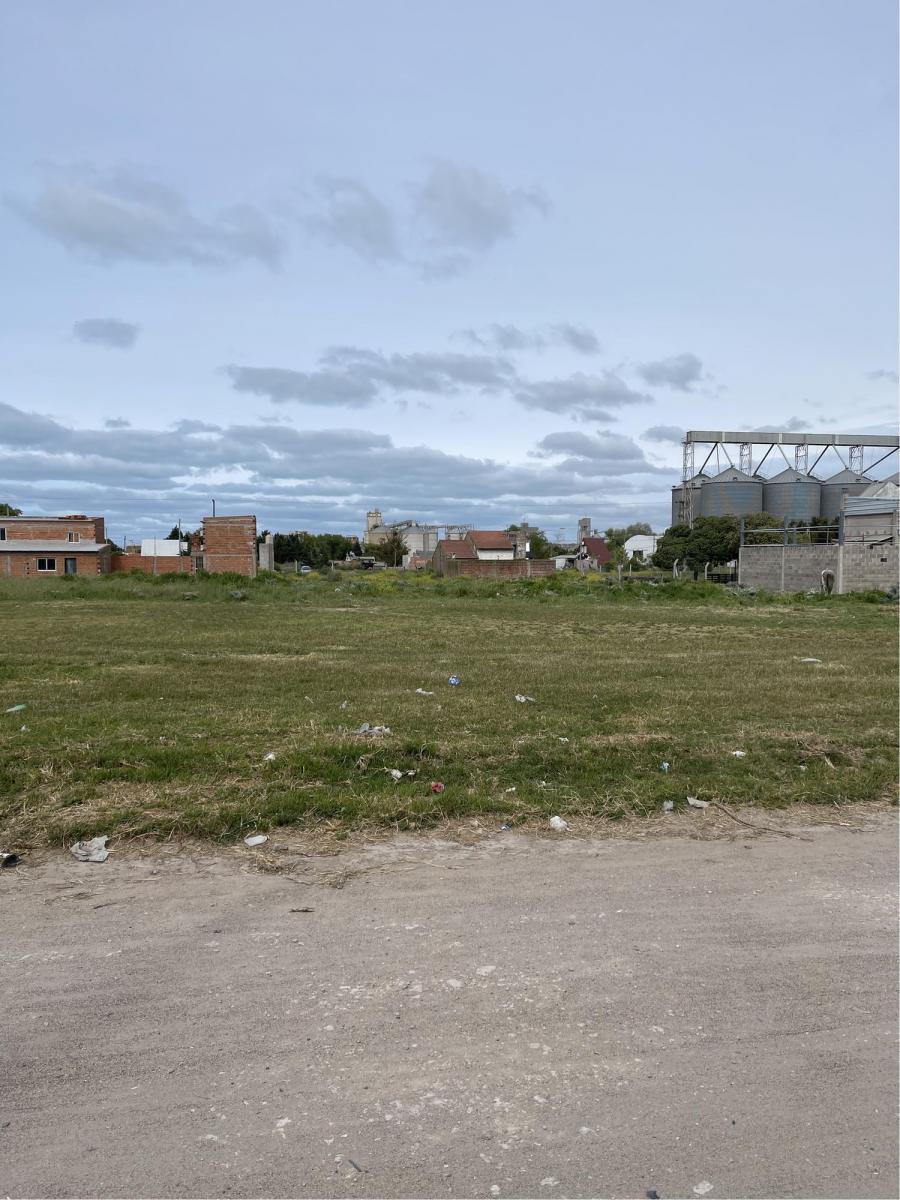 Terreno en Quequen Sobre Calle 523 y 526 2