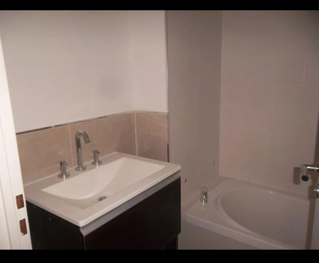 Foto de Departamento 2 ambientes en VENTA, imagen 3