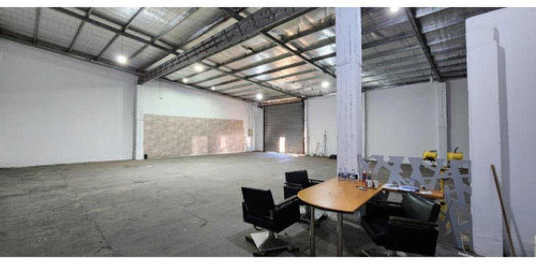 Foto de LOCAL EN VENTA CON DEPOSITO, imagen 4
