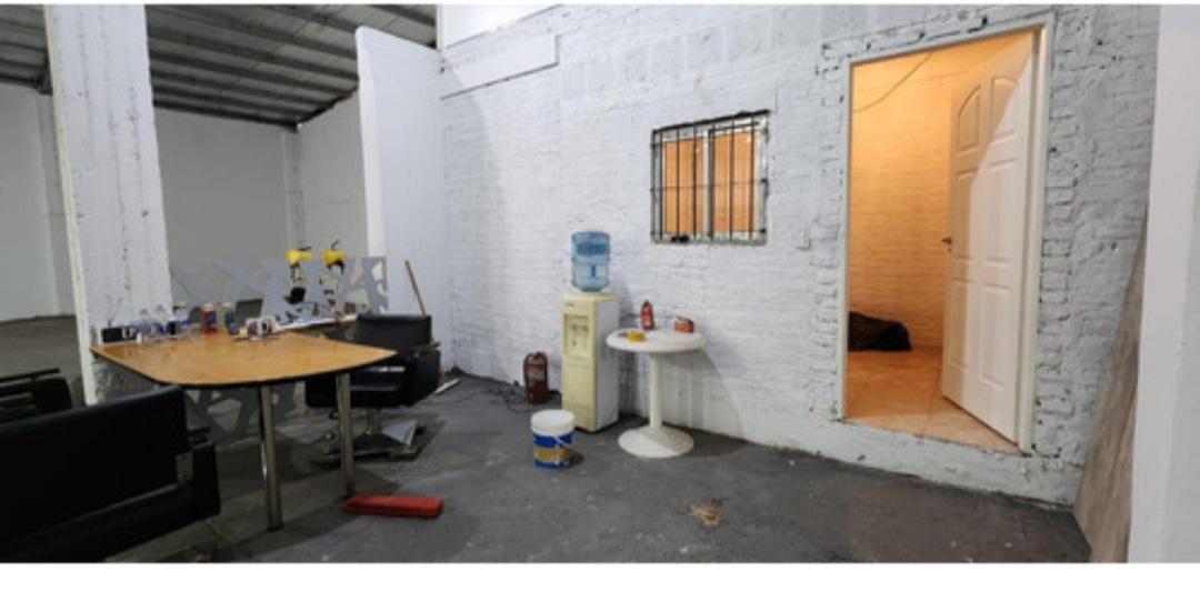 LOCAL EN VENTA CON DEPOSITO