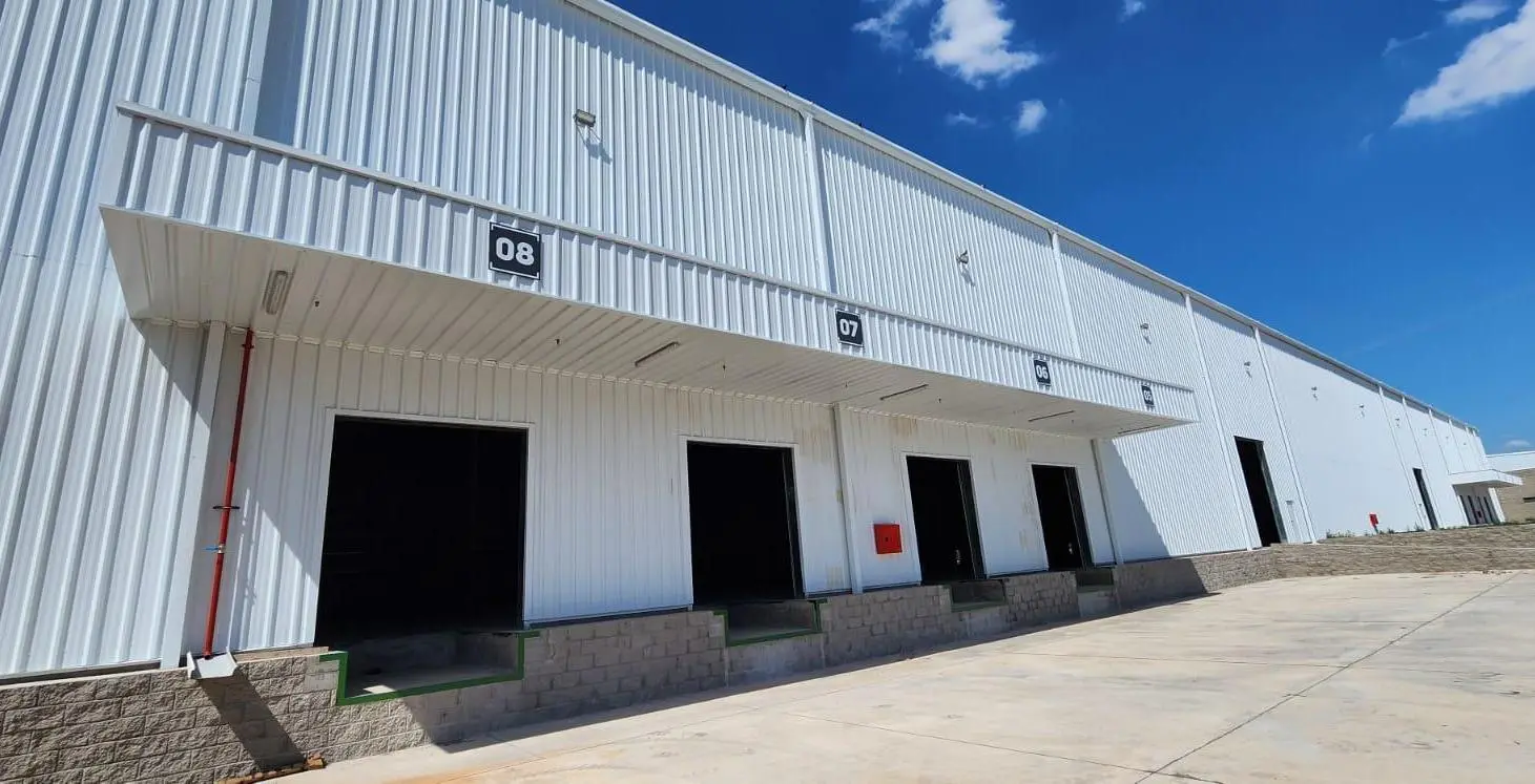 NAVE INDUSTRIAL EN ALQUILER 5