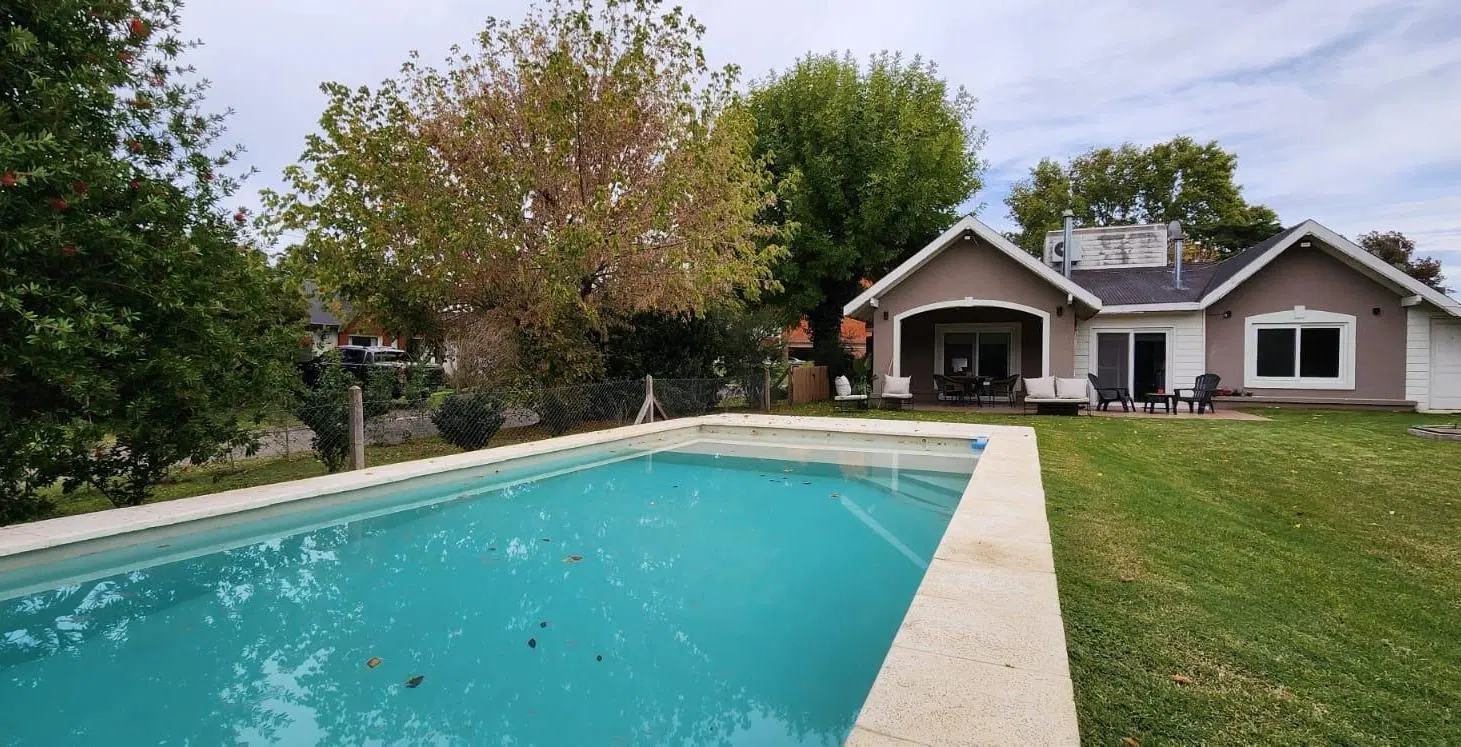 CASA 5 AMBIENTES EN VENTA BOCA RATON PILAR 3