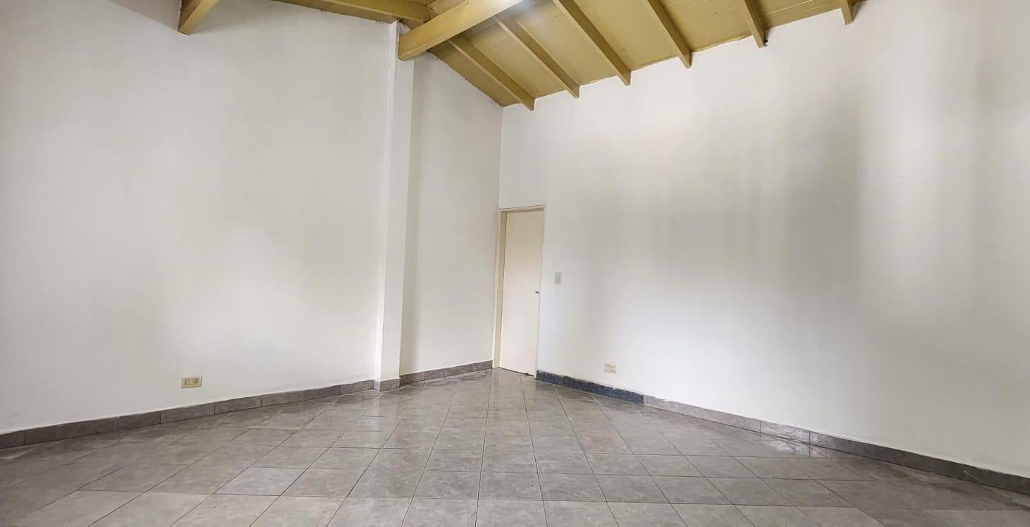 Foto de DEPARTAMENTO 2 AMBIENTES EN ALQUILER, imagen 1