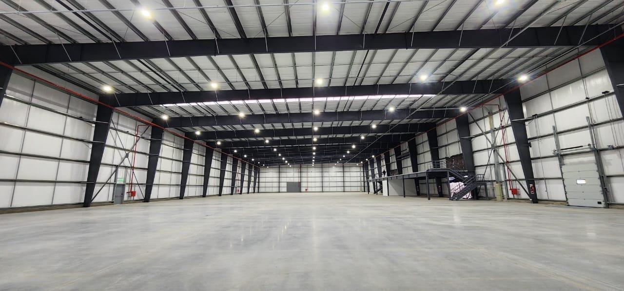 Foto de NAVE INDUSTRIAL EN ALQUILER 3920 m2, imagen 4