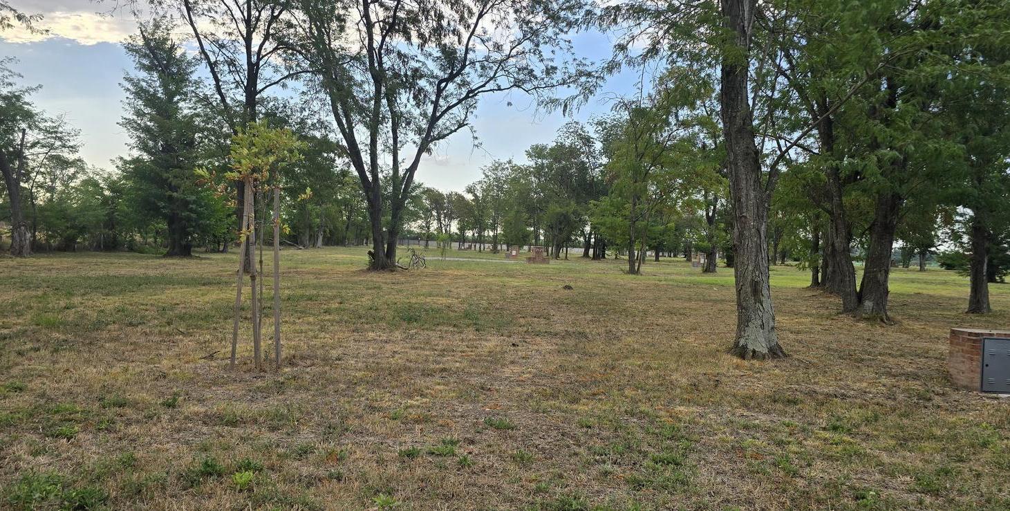 Foto de TERRENO EN VENTA 842 m2 PRADOS DEL OESTE, imagen 2