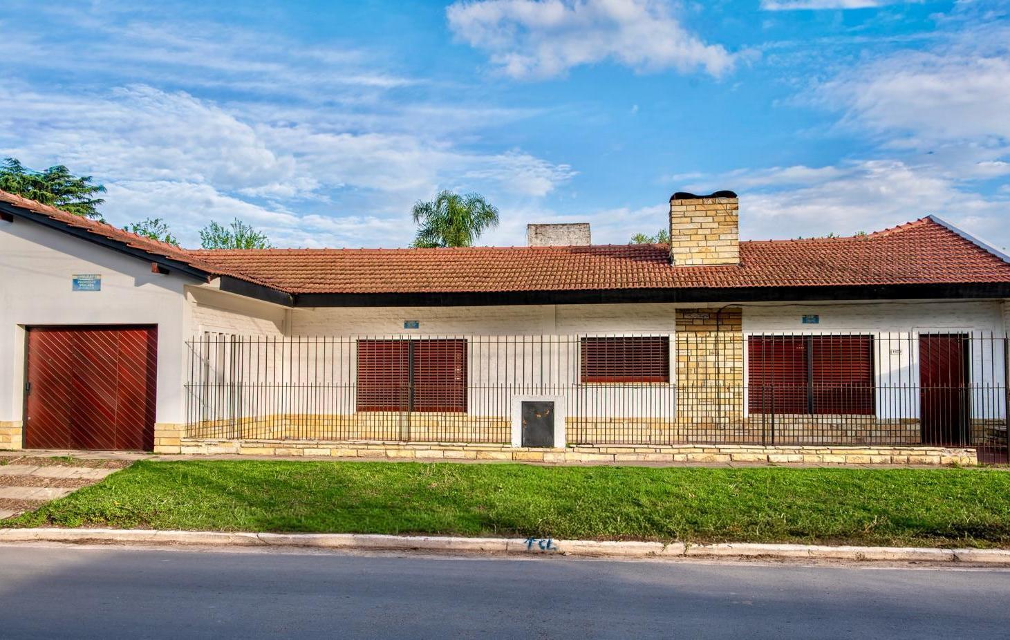 Foto de VENTA DE CASA 5 AMBIENTES MORENO CENTRO, imagen 1