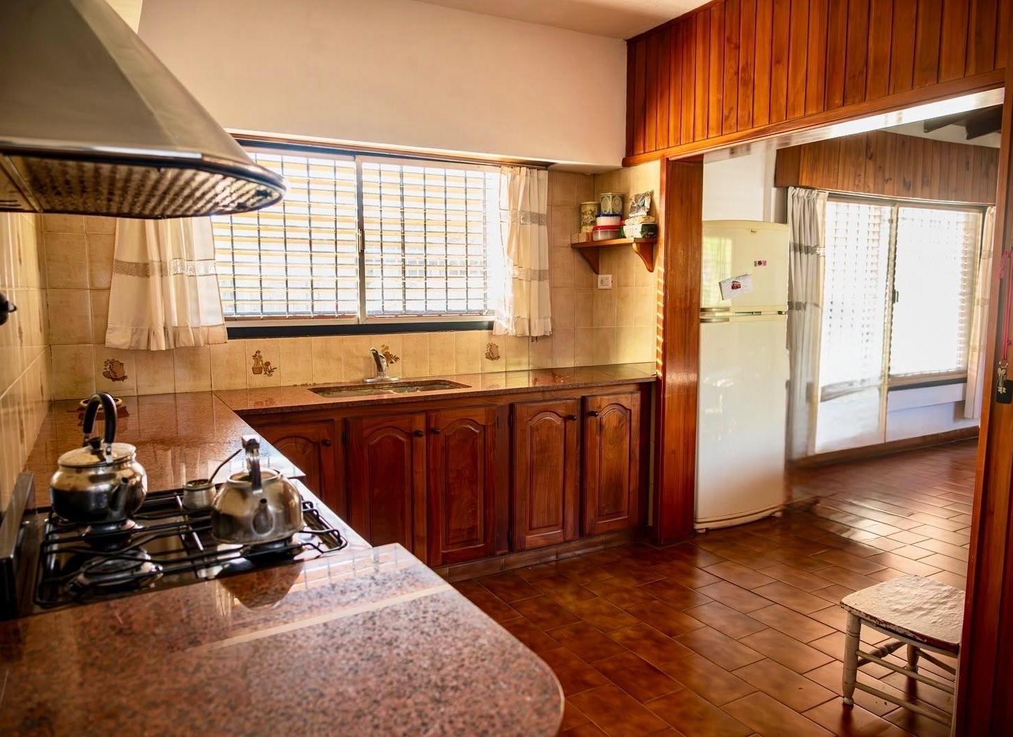 Foto de VENTA DE CASA 5 AMBIENTES MORENO CENTRO, imagen 5