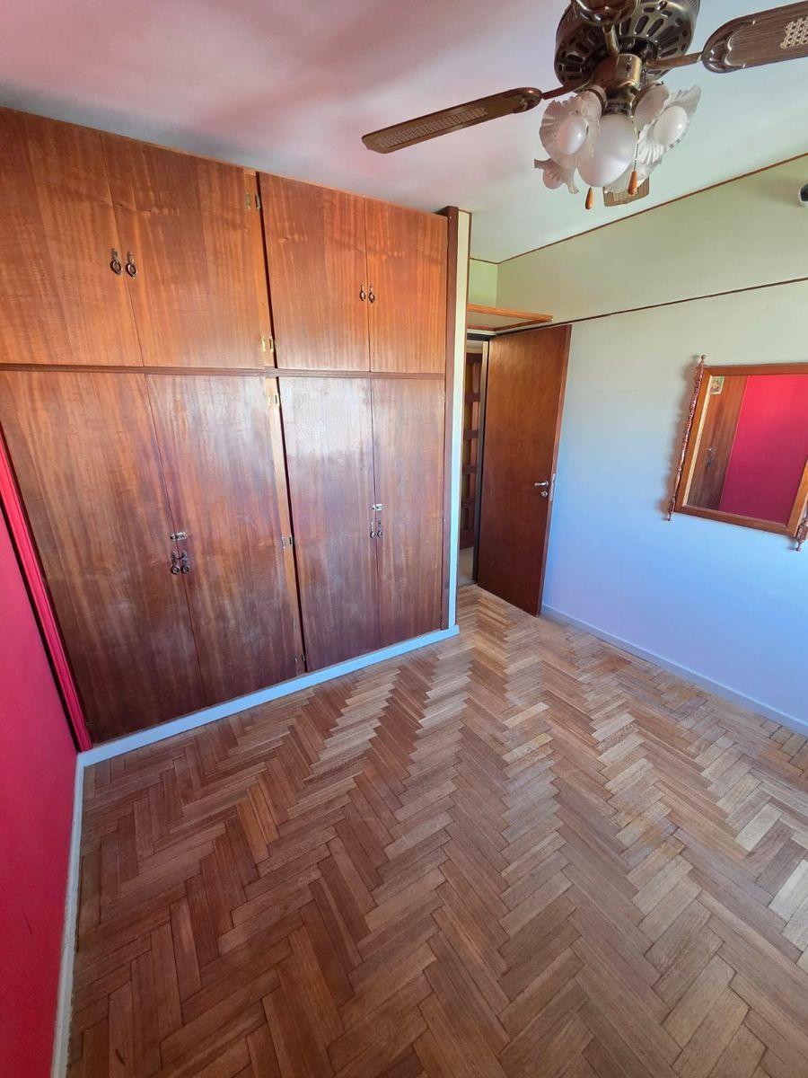 Venta Departamento 3 Dorm. con Cochera y Quincho Excelente Ubicación 2