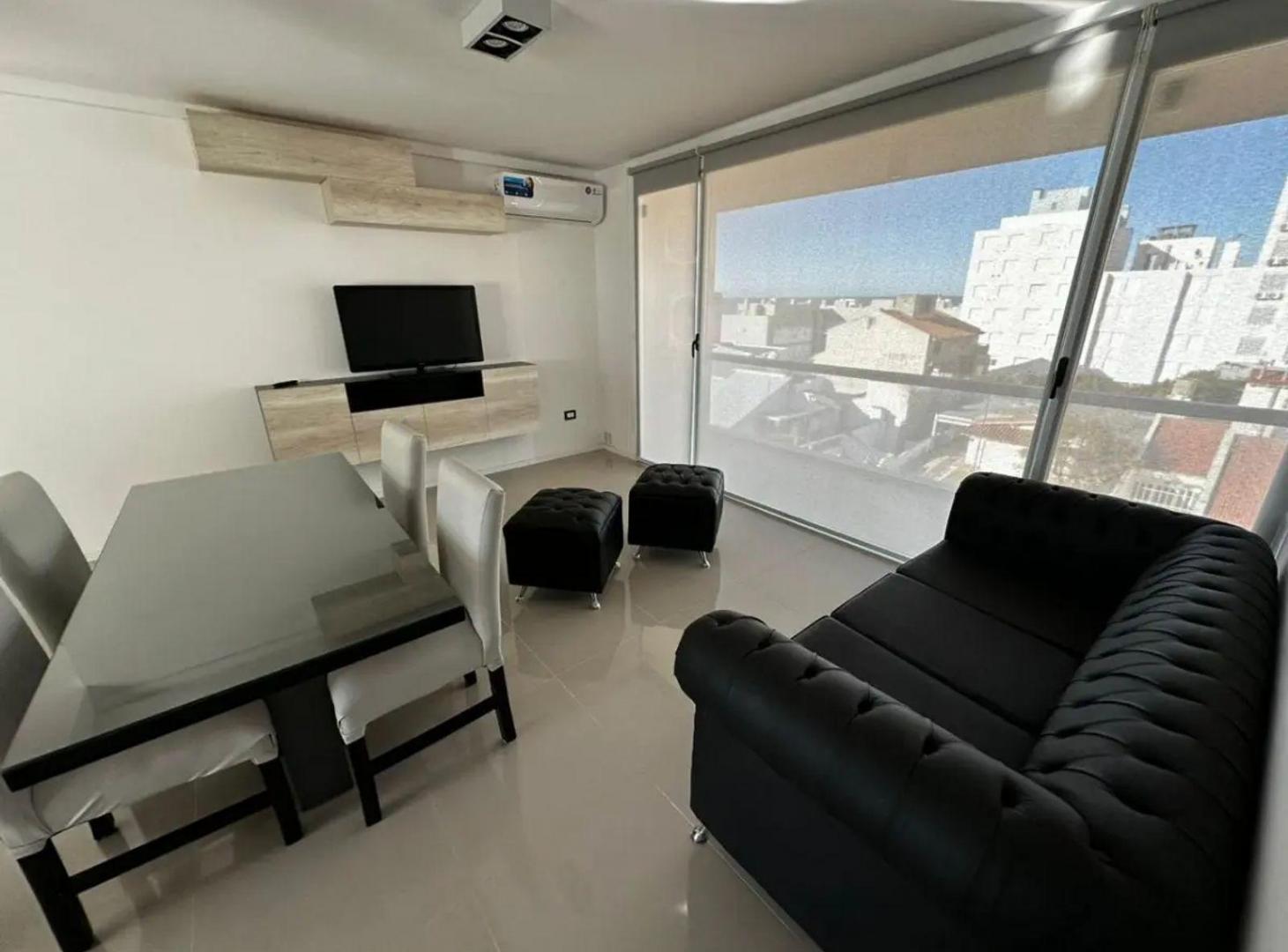Departamento En Alquiler Monte Hermoso 2 Dorm Pileta Climatizada Y Cochera Ver Video