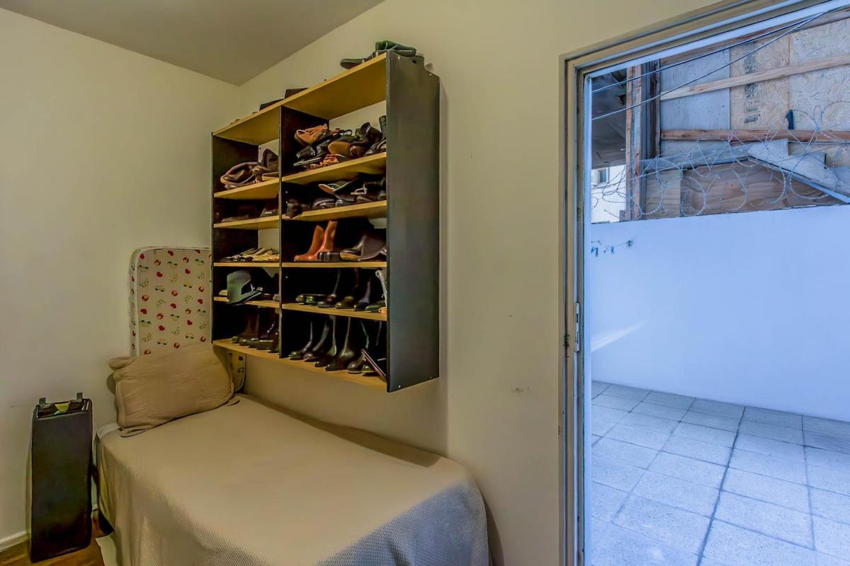 Piso de 5 Ambientes en Palermo Chico con Patio y Cochera 2