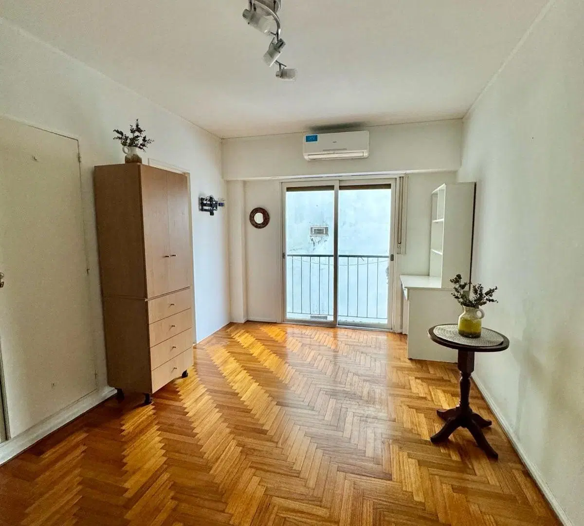 Monoambiente luminoso en Recoleta | Ideal inversión 3