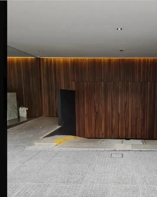 Venta cochera fija cubierta en edificio OM Cerviño – Palermo Chico 3