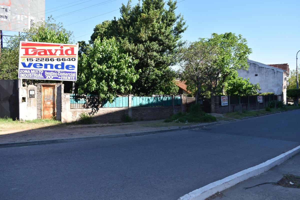 Foto de EXCELENTE ESQUINA COMERCIAL, imagen 1