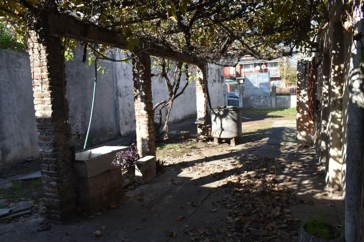 LOTE DE TERRENO C/ MEJORAS