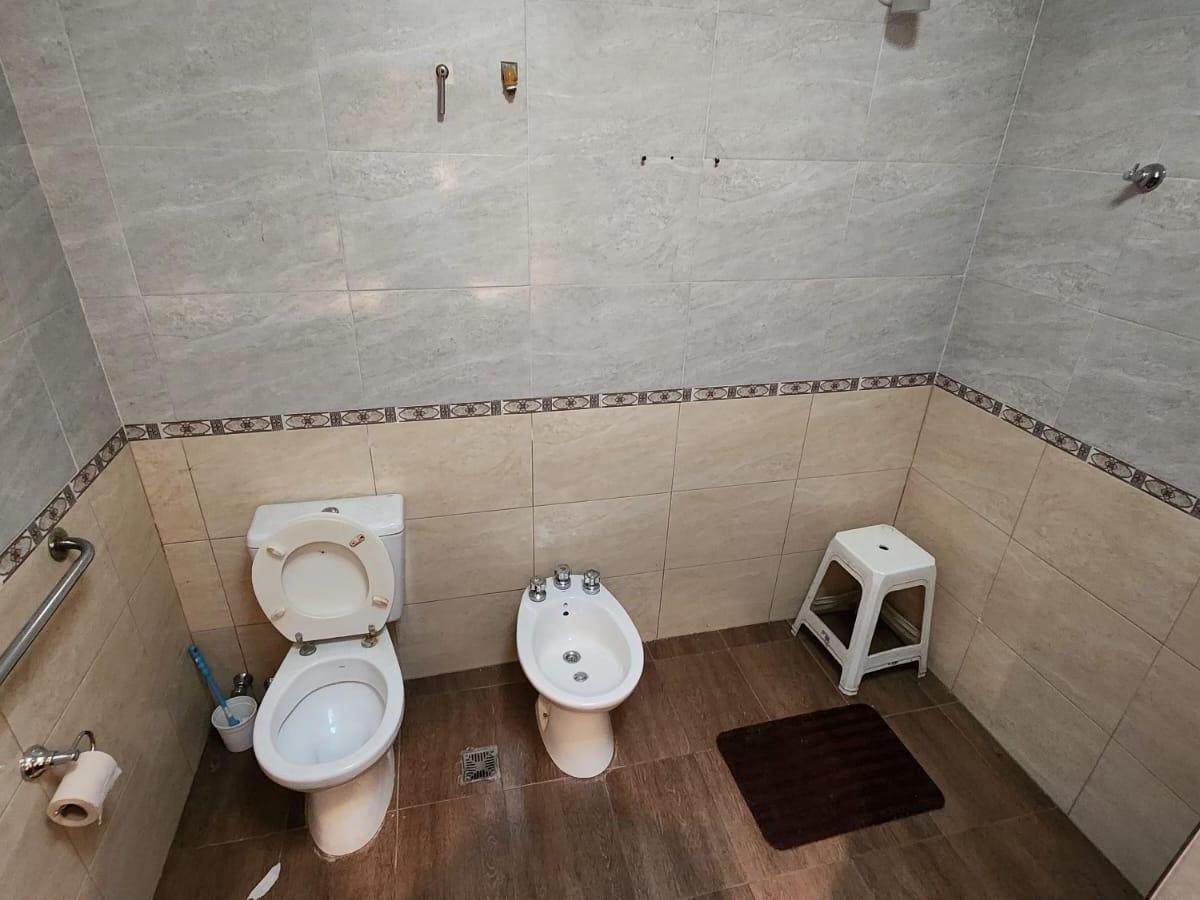 CASA 4 AMB. C/ DETALLES A REALIZAR