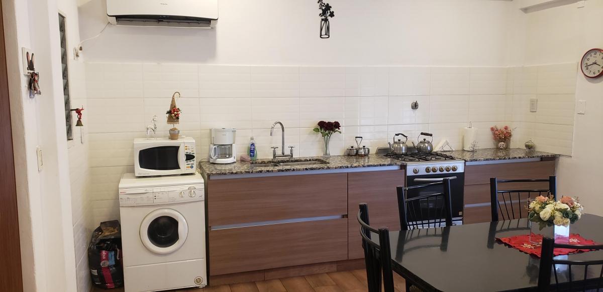 Foto de IMPECABLE CASA 3 AMB. EN DOS PLANTAS, imagen 3