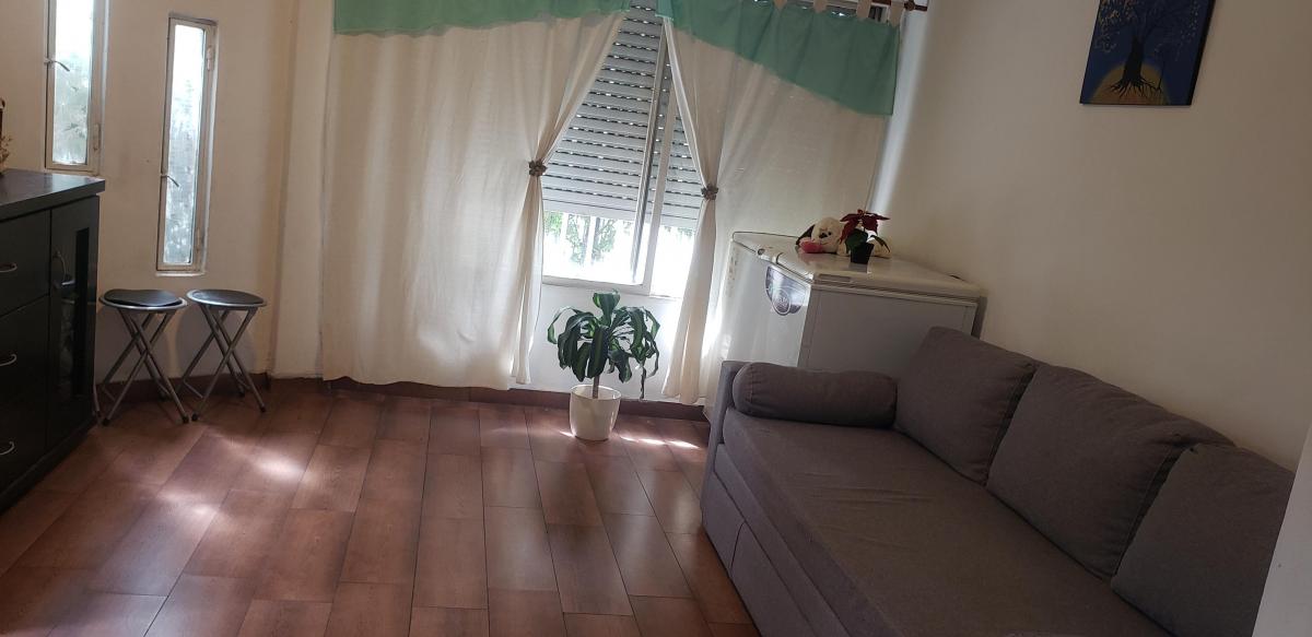 Foto de IMPECABLE CASA 3 AMB. EN DOS PLANTAS, imagen 2