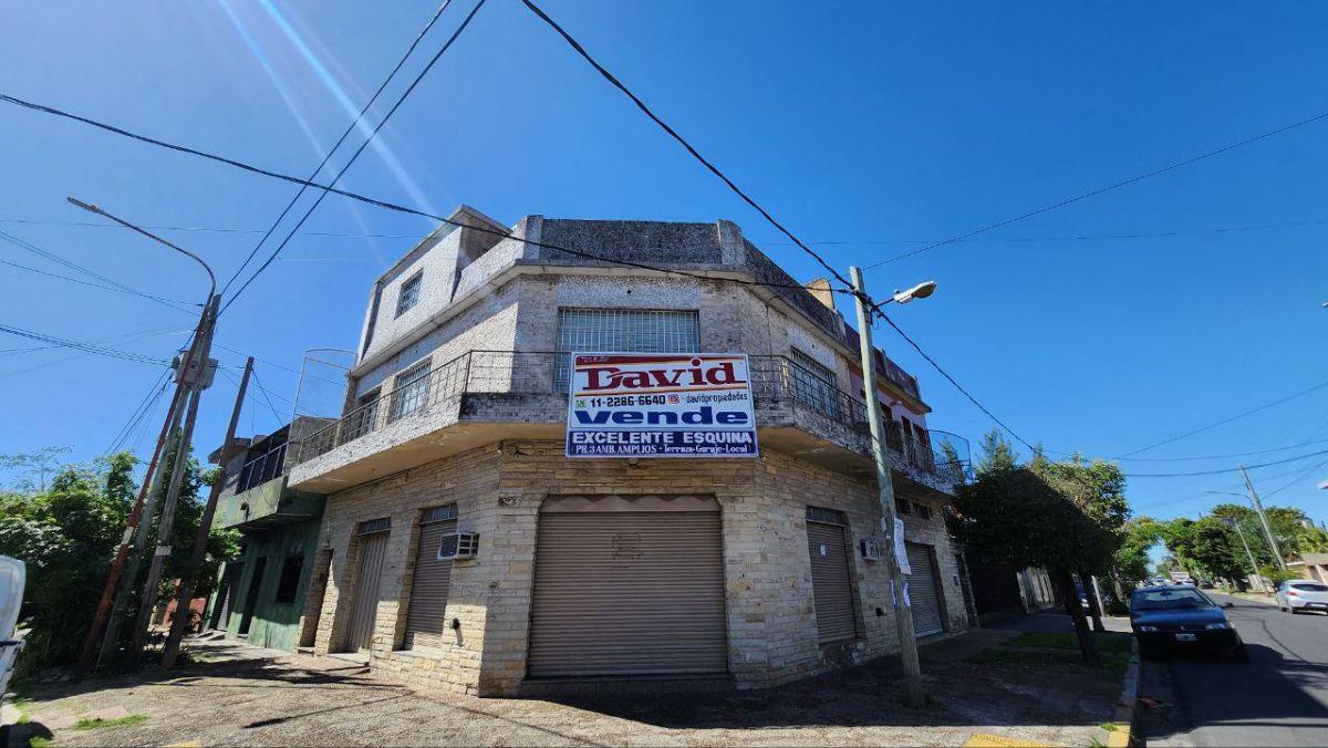 DPTO 3 AMB. EN P.A Y LOCAL COMERCIAL