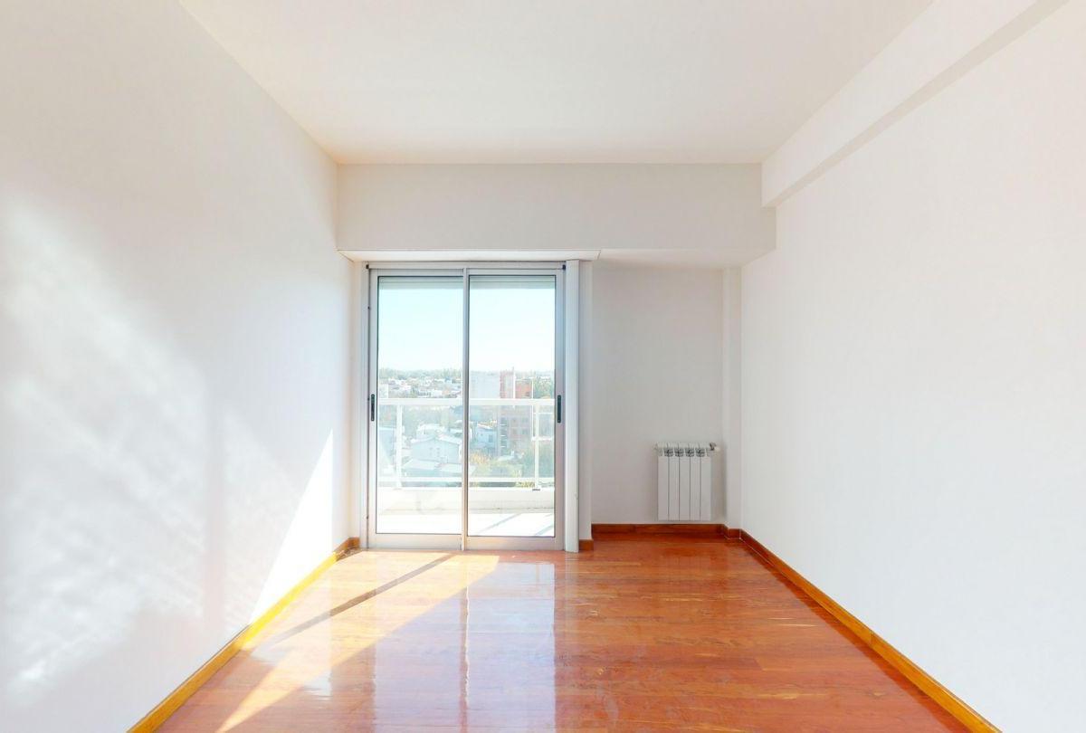 Venta de Departamento 2 Dorm. 38 E/26 y 27 en La Plata 3