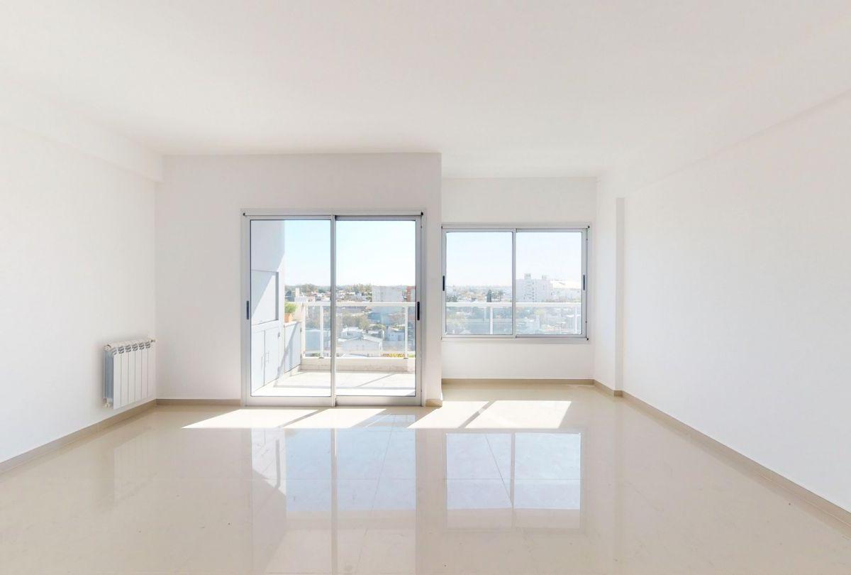 Venta de Departamento 2 Dorm. 38 E/26 y 27 en La Plata 2