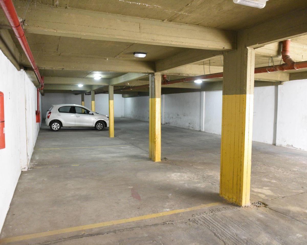 Venta de Cochera Cubierta 4