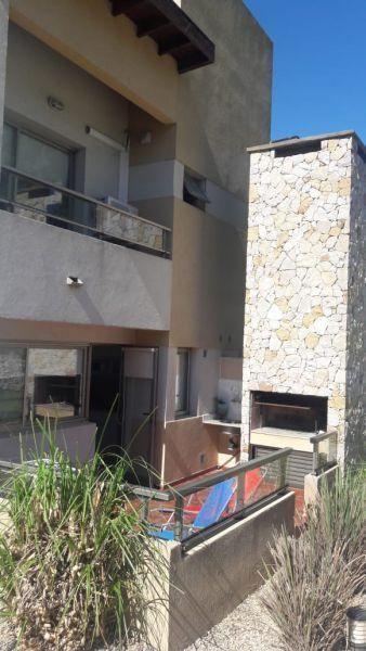 Venta de Duplex de Dos Dorm., Las Gaviotas 3