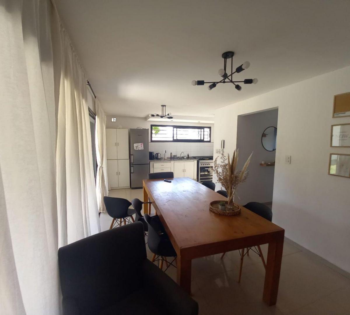 Foto de Casa 3 Dormitorios en Melchor Romero 167 E 41 y 42 La Plata, imagen 2