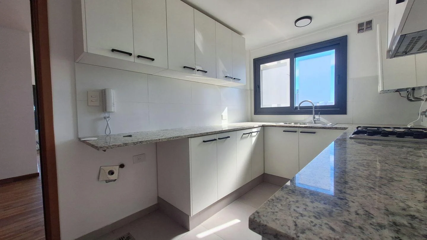 Foto de Venta y Alquiler de Departamento 3 Dormitorios, La Plata, imagen 4