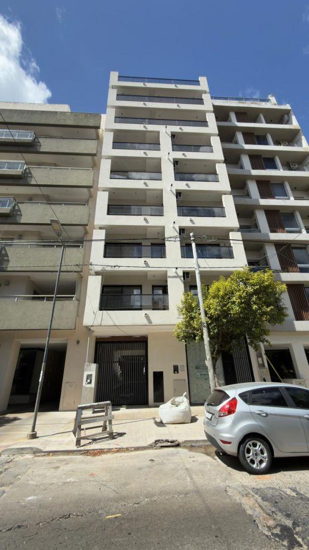 Venta de Departamento 2 Dormitorios Con Cochera, La Plata