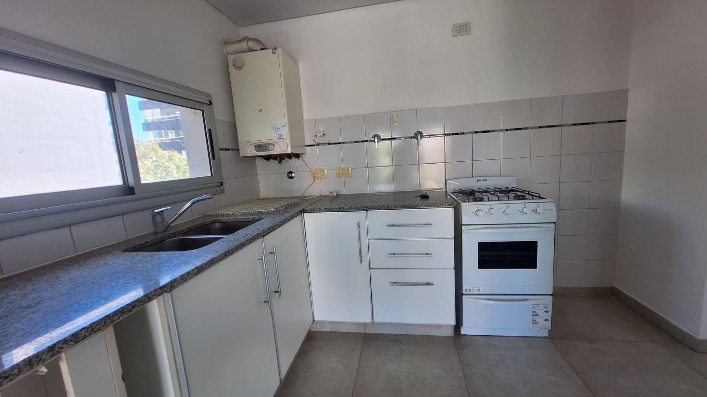 Foto de (PROPIEDAD RESERVADA ) Alquiler de Departamento 2 Dormitorios, La Plata, imagen 4