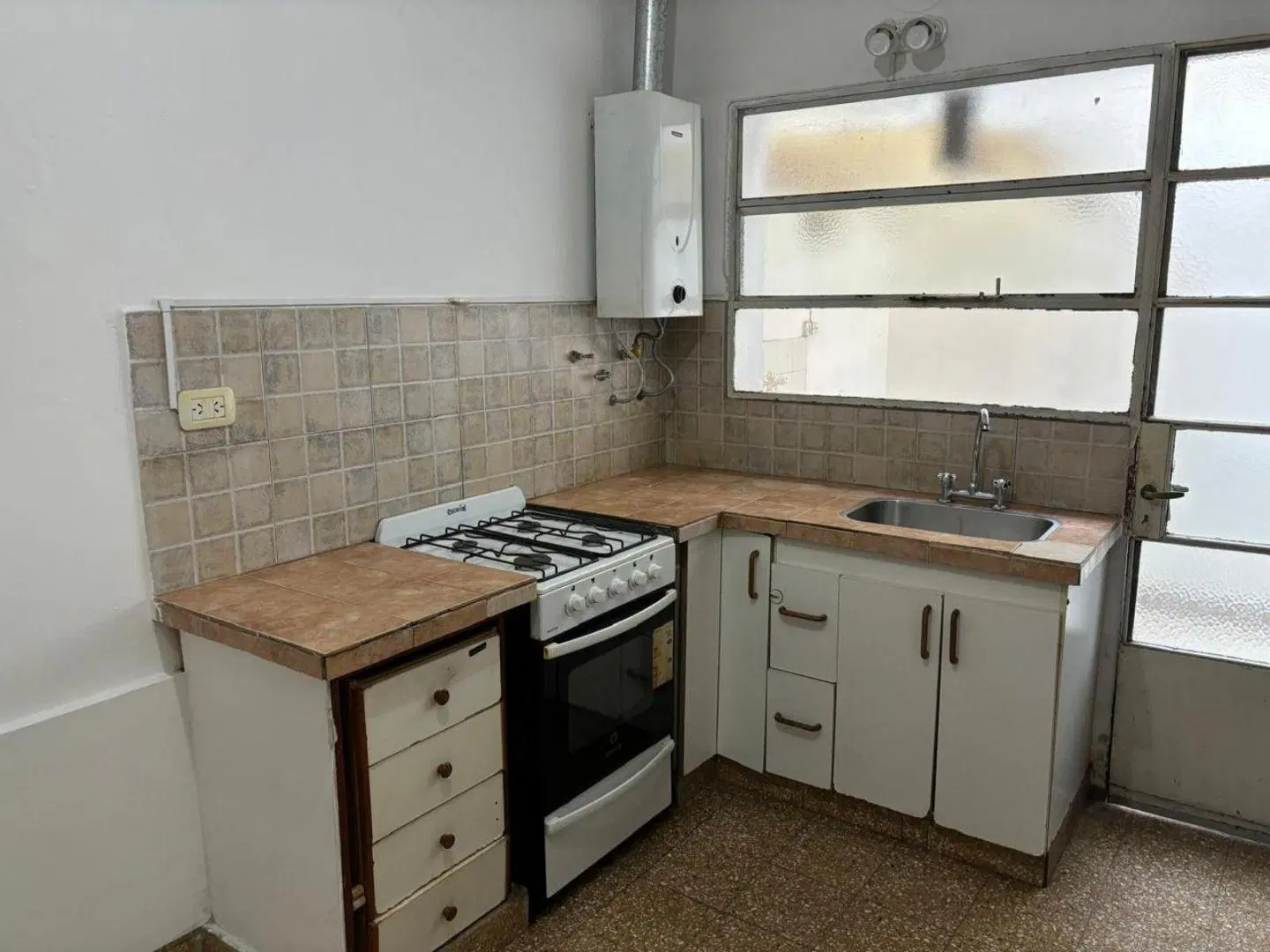 Venta de PH de 2 dormitorios, en La Plata 1