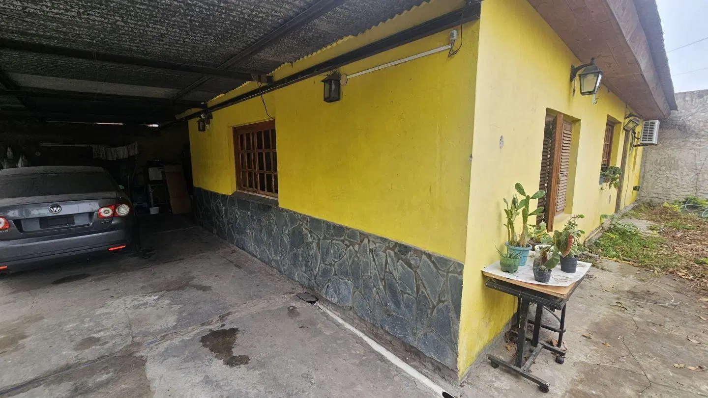 PH  en venta 2 dormitorios, Berisso 3