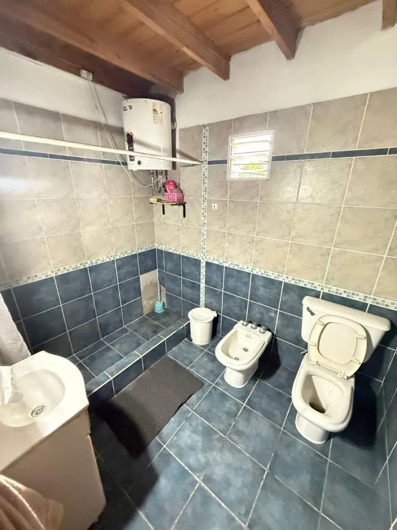 Casa 0 ambientes 3 dormitorios. | calle 116 2