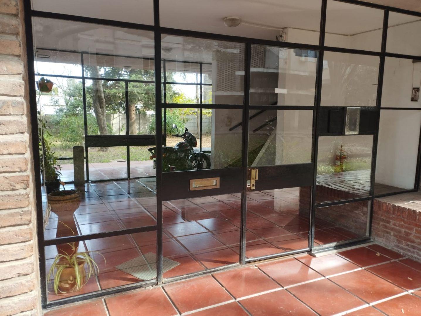 Foto de Venta de Departamento 2 Dormitorios, La Plata, imagen 2