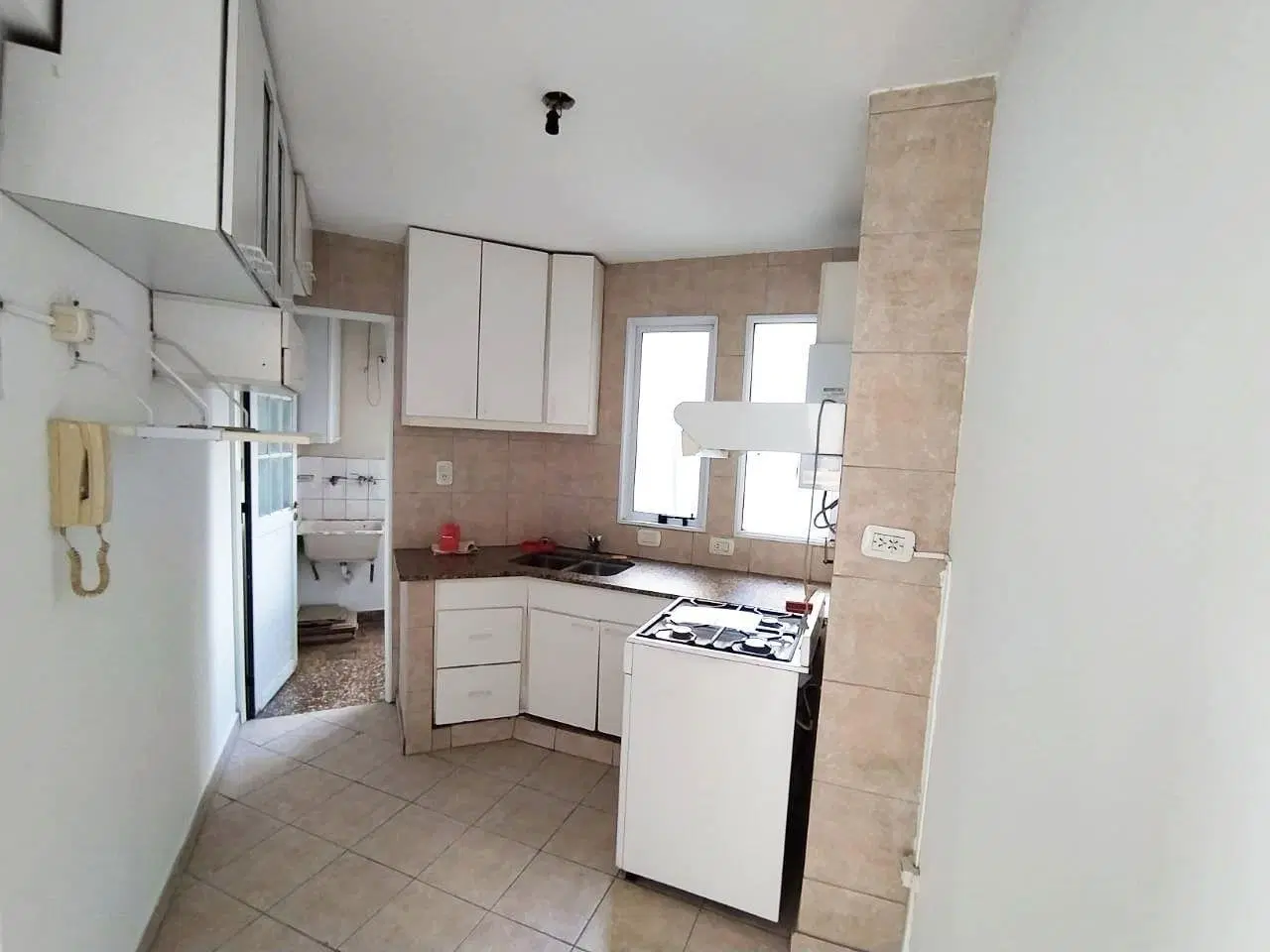 Alquiler de Departamento 2 DORMITORIOS en centro, La Plata 3