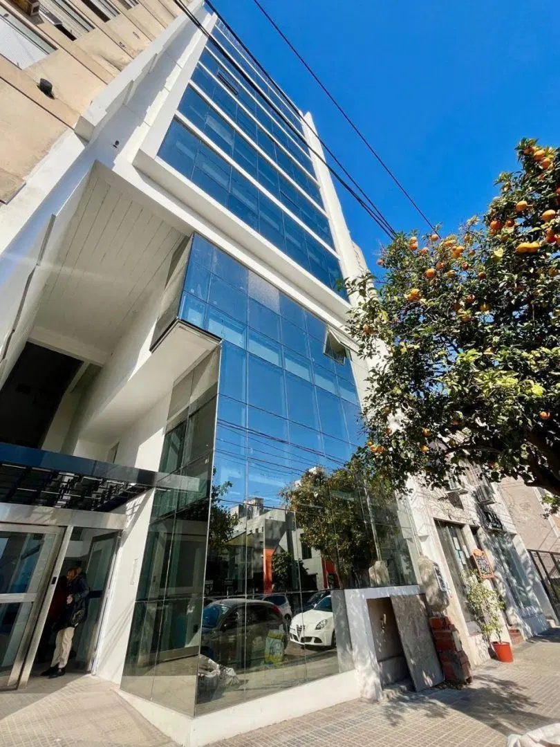 VENTA Y ALQUILER DE OFICINA A ESTRENAR EN LA PLATA CENTRO 4