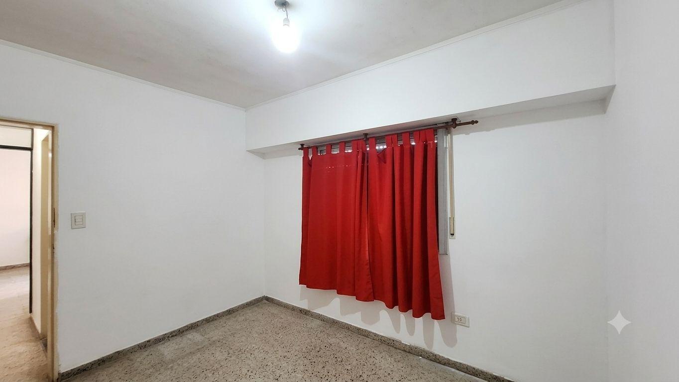 Foto de Venta de Casa 2 Dormitorios en Villa Elvira, La Plata, imagen 4