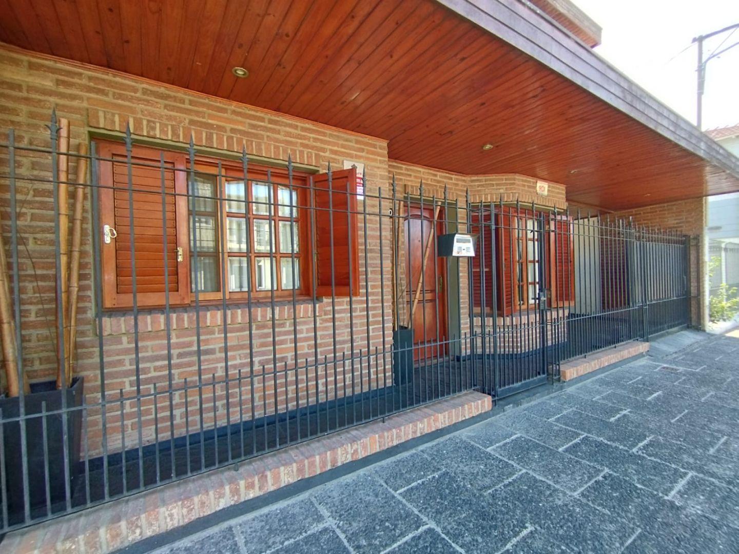 Foto de Venta de Casa 3 dormitorios en Tolosa, La Plata, imagen 1